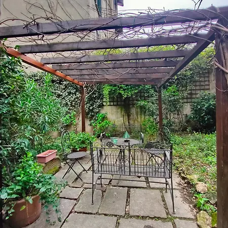 S&M Apartments 